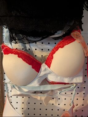 Red Trim White Push-Up Bra by